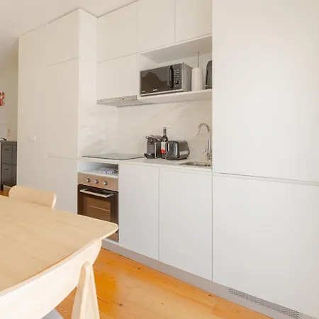 Trindade Skyline Premium By Hosty Appartement Porto