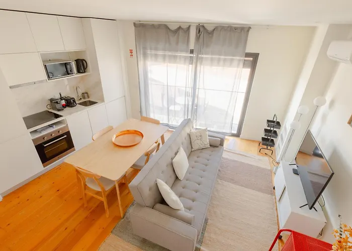 Trindade Skyline Premium By Hosty Lägenhet Oporto